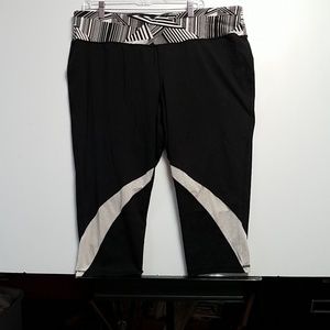 Capri length leggings